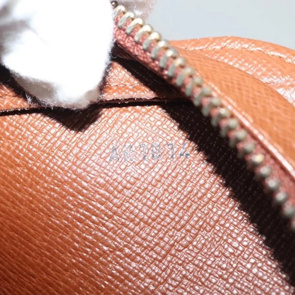 LOUIS VUITTON Monogram Orsay Clutch Bag M51790 LV Auth BA4354 - Picture 15 of 16